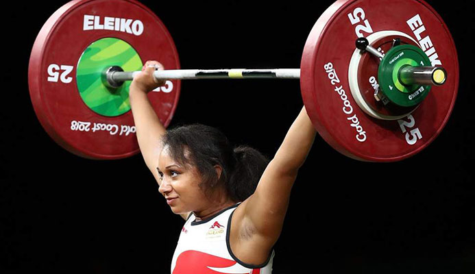 Zoe Smith won silver in the 63kg final at the Commonwealth Games ( Getty ) Zoe Smith won silver in the 63kg final at the Commonwealth Games ( Getty )
